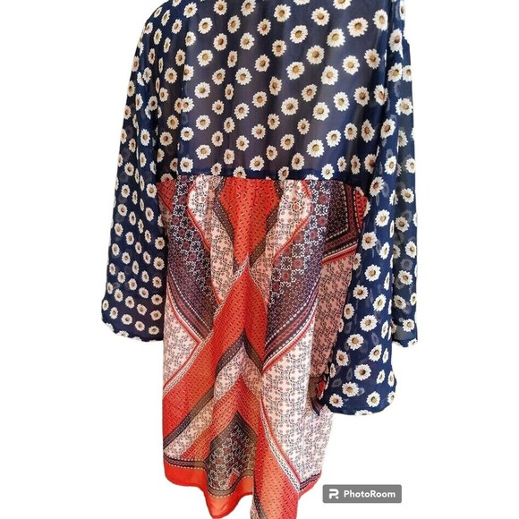 Valerie Stevens Plus Size 2X Tie Front Flowy Slightly Sheer Hippie Boho Top - Picture 5 of 8